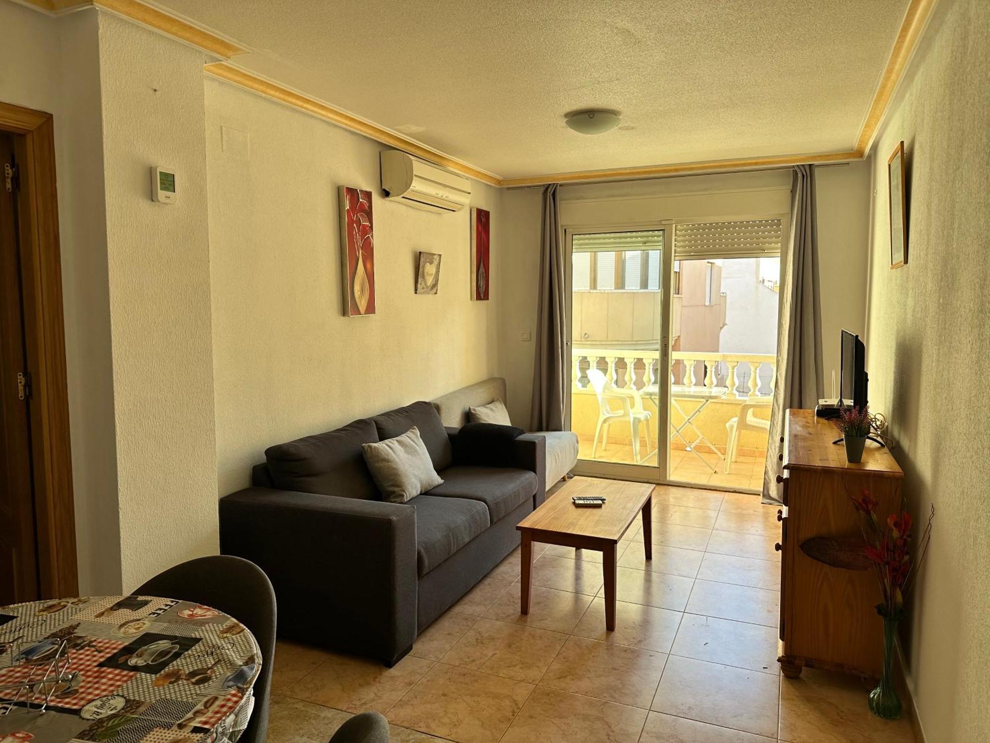 Homely Alcatri Apartamento *
